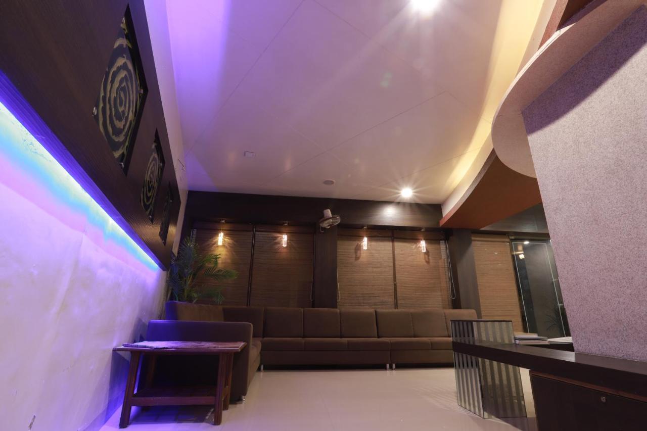 Hotel Darshan Amreli Dış mekan fotoğraf
