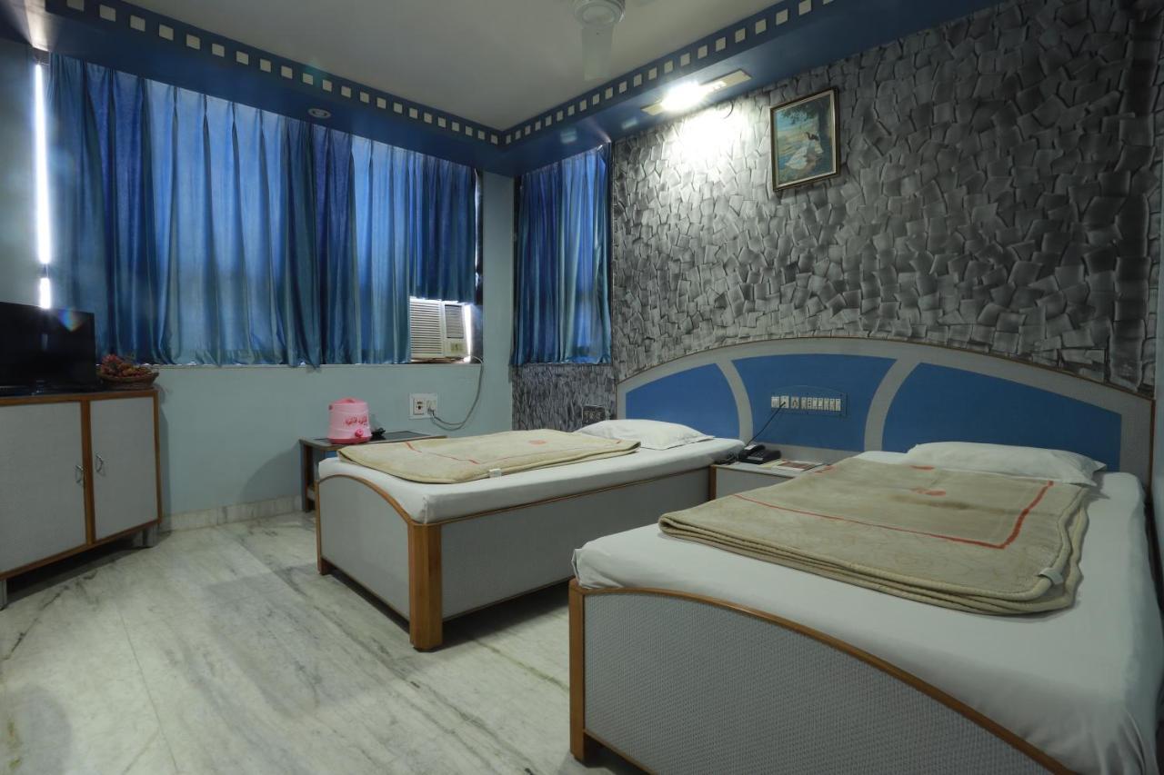 Hotel Darshan Amreli Dış mekan fotoğraf